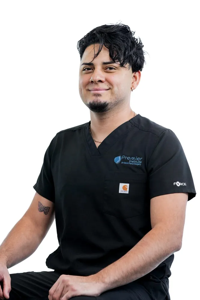 Denis Josue Mayorga - Surgical Assistant