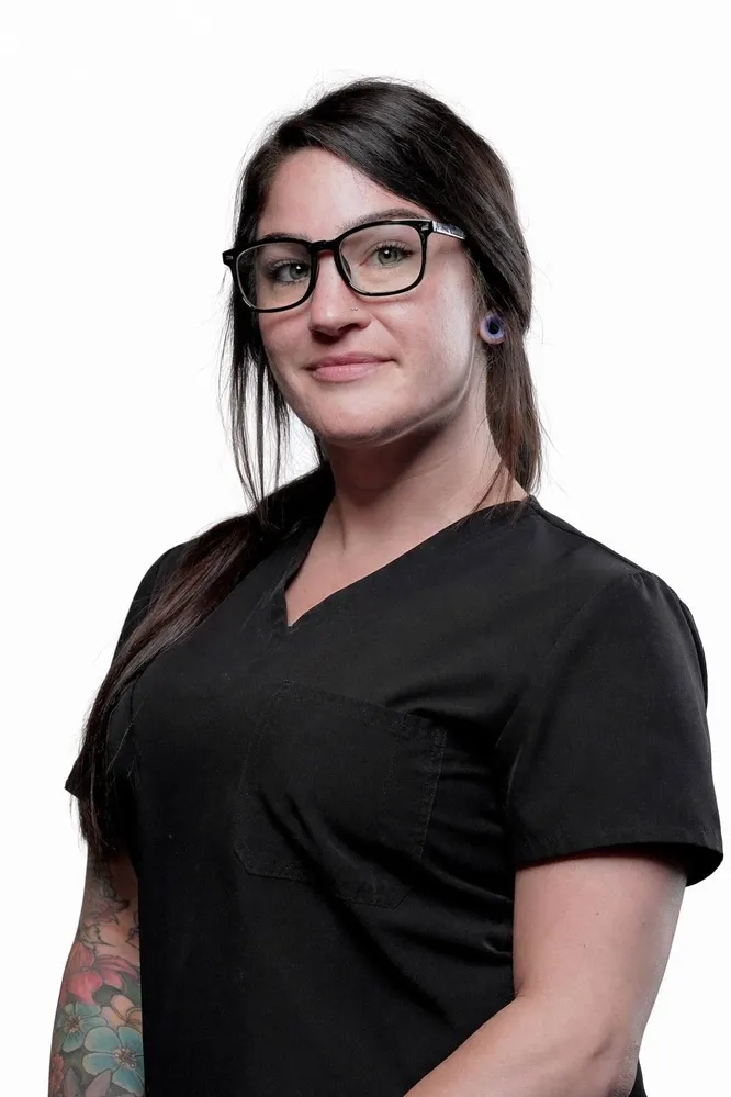Andrea Leanard - Surgical Assistant